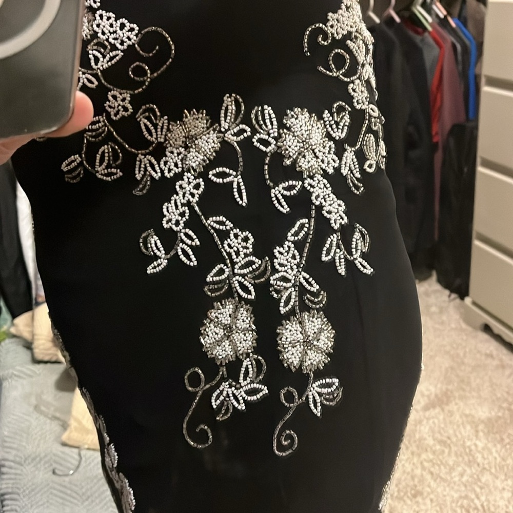 Silk beaded gown M